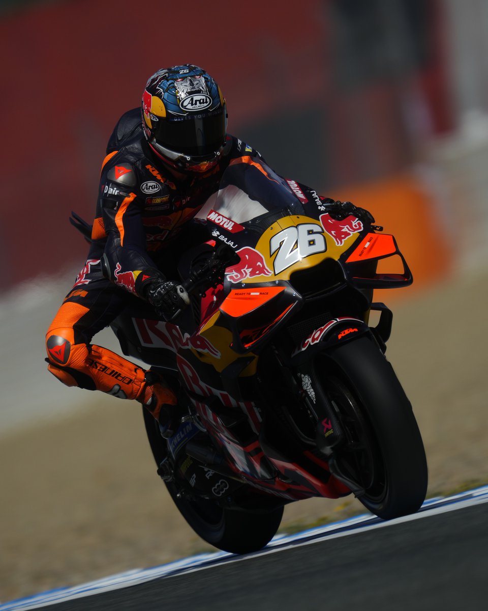 Dani Pedrosa made a very welcome appearance today at the Jerez test 👀

Always a pleasure to see the the Samurai on track 🙌

#MotoGP