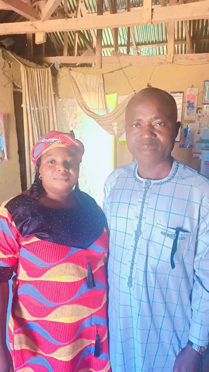 K!lled by Fulani last night 😭
Rev.Choji, His wife and 2 kids
He was an ECWA pastor 😢

They are the spiritual parents of brother ya’u the Muslim Convert.
May God rest their soul

Keep Standing strong in the lord 🙌🏾

Neither death nor pain can separate us from the love of Christ