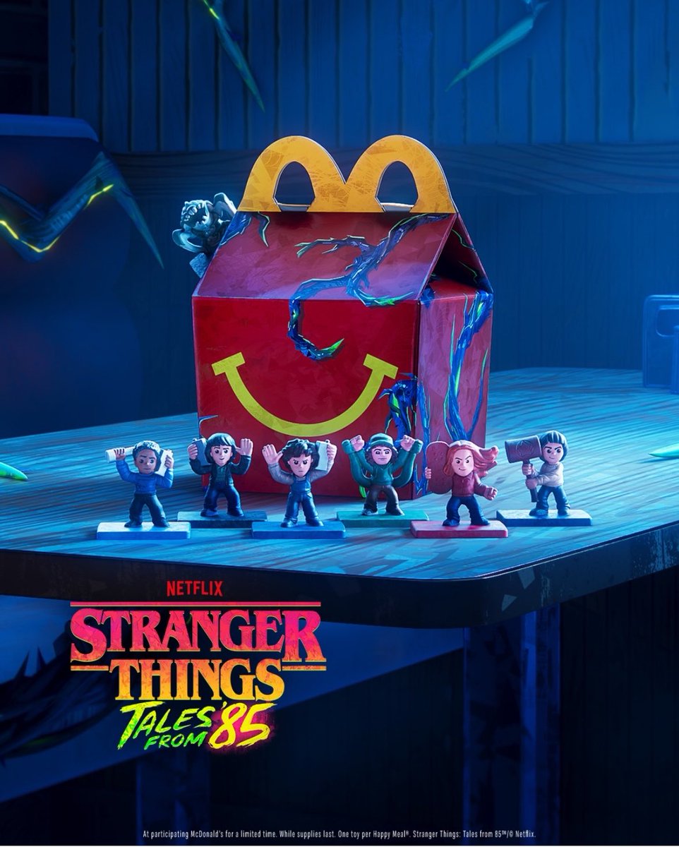 FunkoPOPsNews's tweet image. McDonald’s reveals their new Stranger Things Happy Meal collab! Expect these to drop 5/5 ~

#McDonalds #StrangerThings #FunkoPOPNews