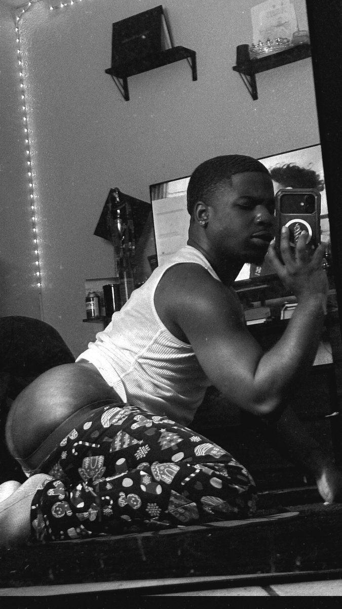 big6ick's tweet photo. Bruh I love black &amp; white https://t.co/E3We6syujw