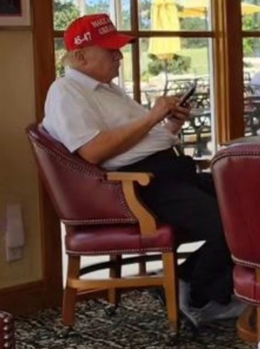 ReginaldFawknoodle tweet media