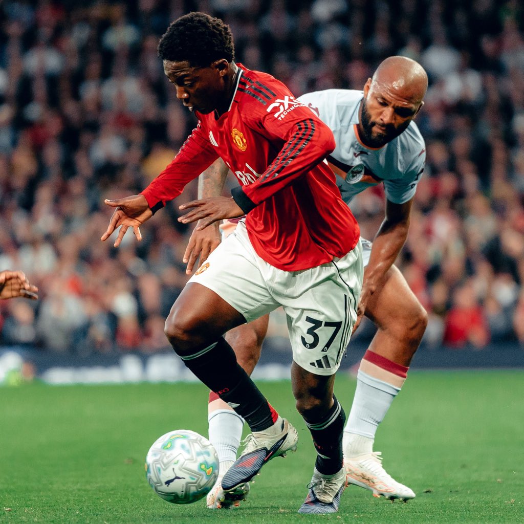 _ElishaUTD's tweet image. Kobbie Mainoo is a BALLER!!! He’s everywhere 
#MUNBRE #ShotOnSnapdragon