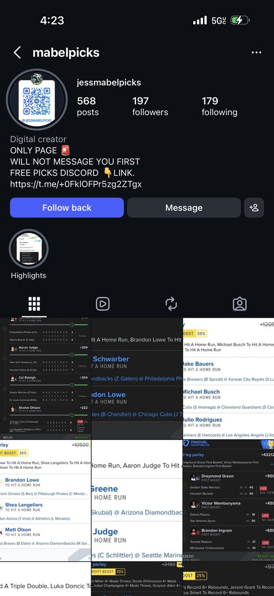 DezLockz tweet media