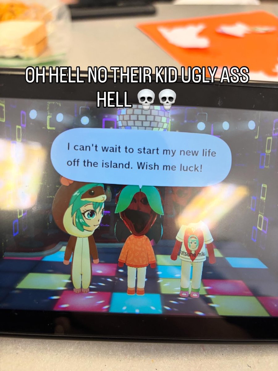 TheSpookyFellow's tweet image. I'm going to post every Tuesday my Miis so here's what's happening, happy tomo womo Tuesdays everyone

#tomodachi #NintendoWii #GameDaily #tadc_fanart #miku