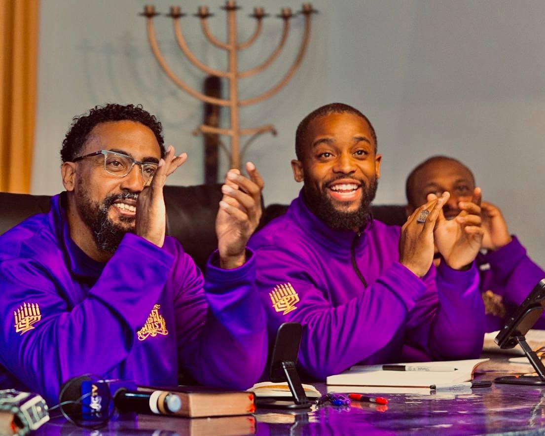 iuicalbanyny's tweet image. Bishop Kani touched down at HQ last weekend. It has been proven that when we work together we grow together #NationBuilding #Unity #SabbathDay