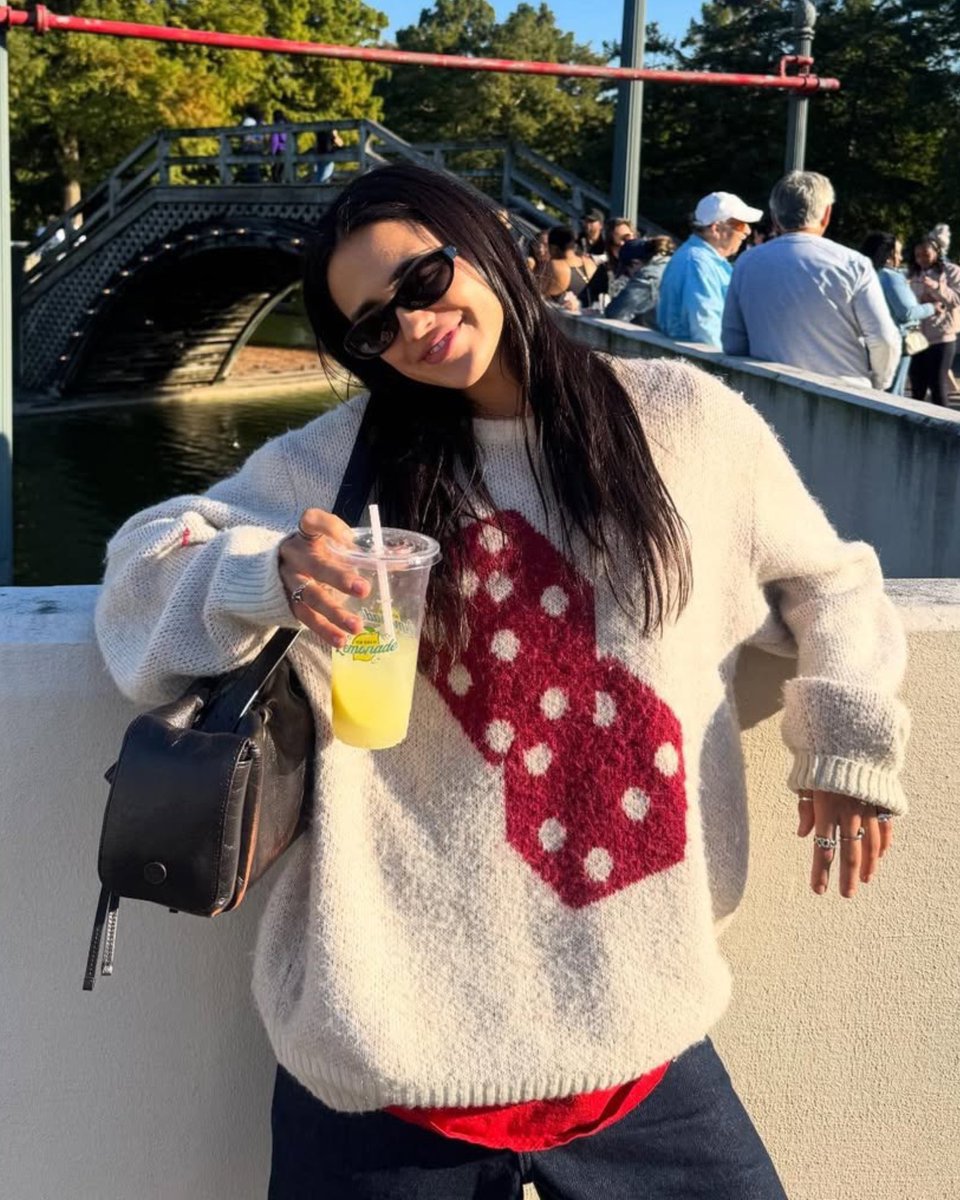 Maia Reficco Updates tweet media