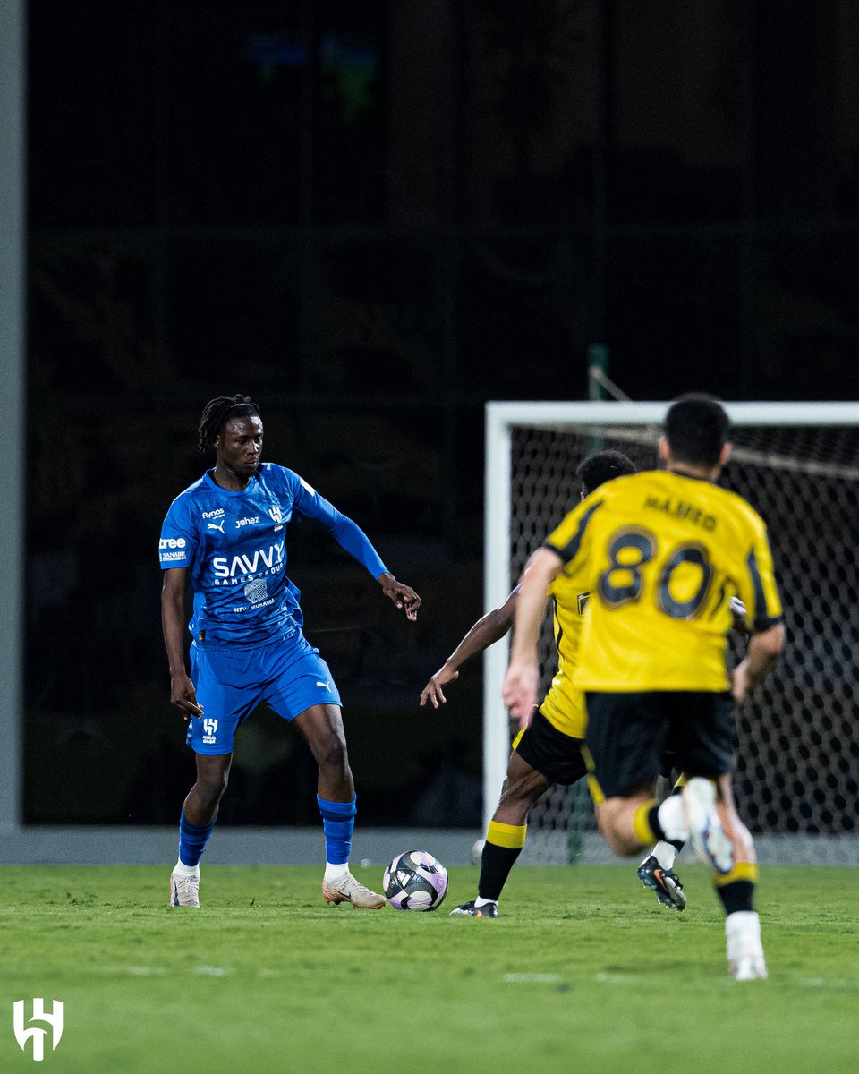 فئات الهلال السنيه tweet media