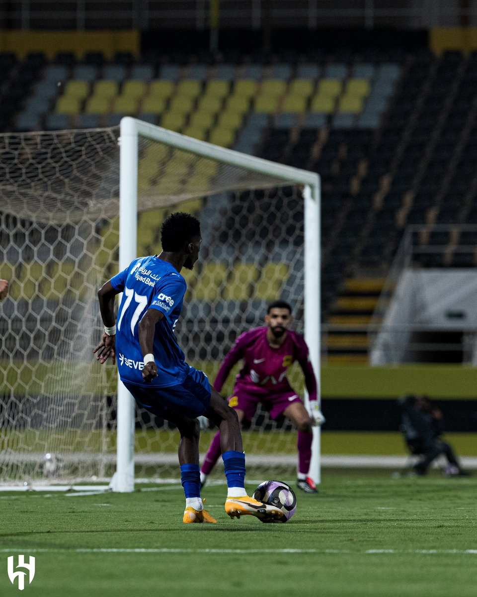 فئات الهلال السنيه tweet media