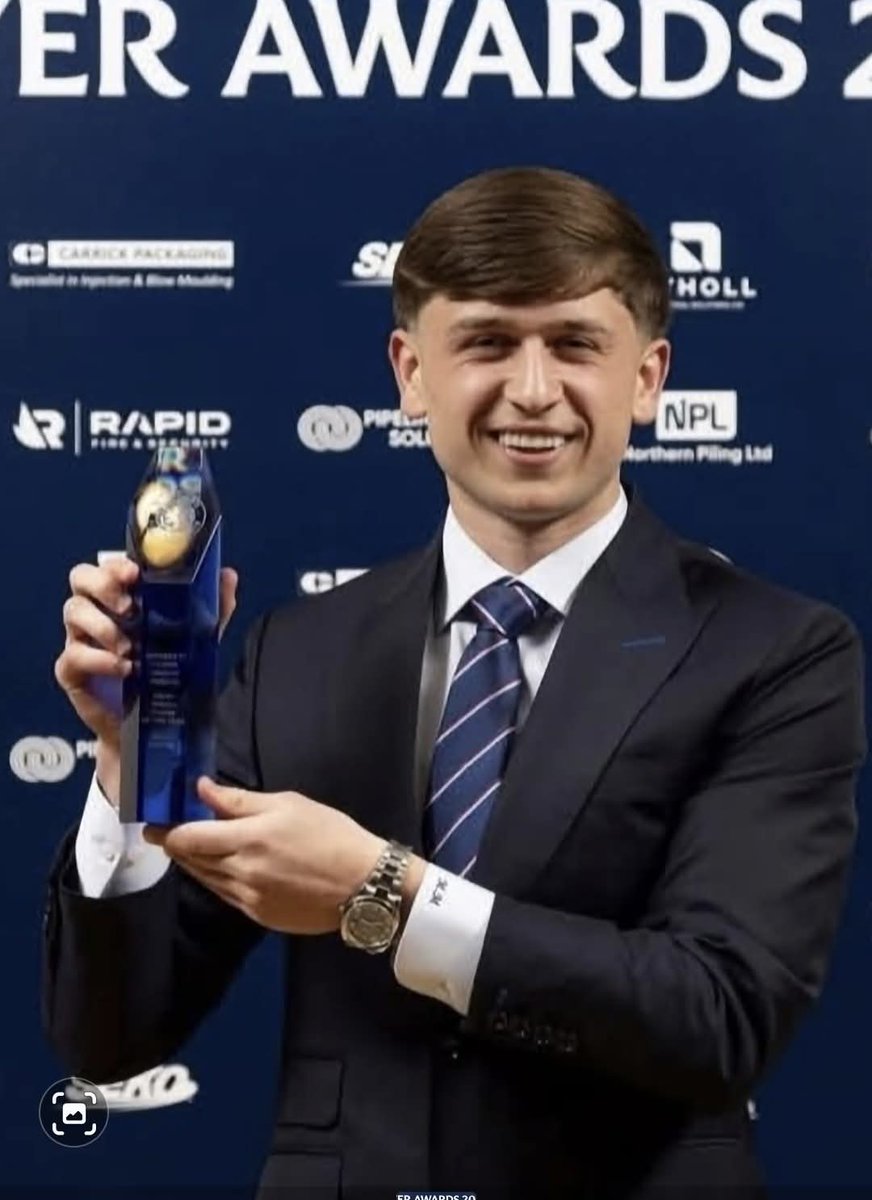 gies a piece tweet media