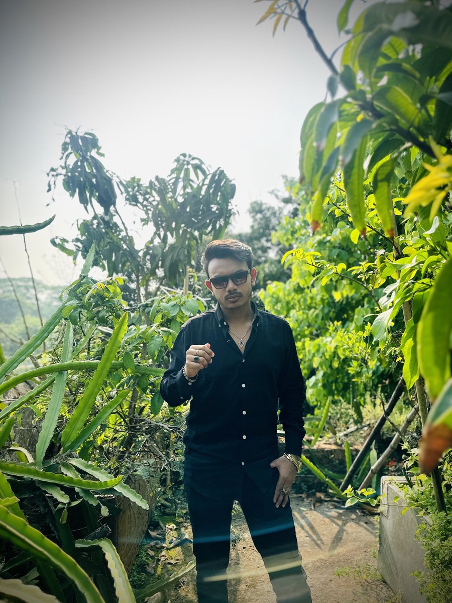 ridwanislam02's tweet photo. Lost in the beauty of these historical marvels. 

  @ridwanislam02     #followers 
#historicalplace #foryou #Munshiganj #ridwan https://t.co/qbiuFVfG0C