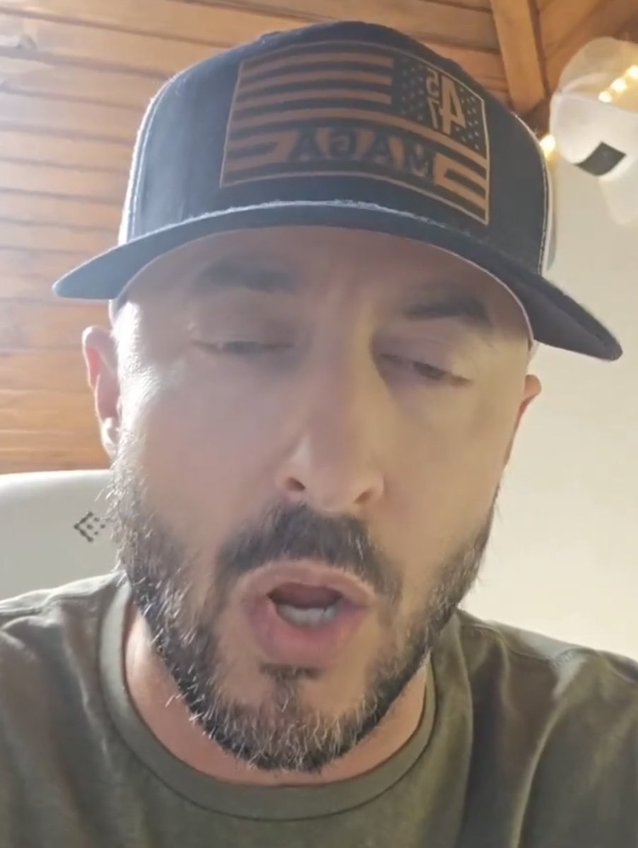 wolfgang amadeus goatzart tweet media