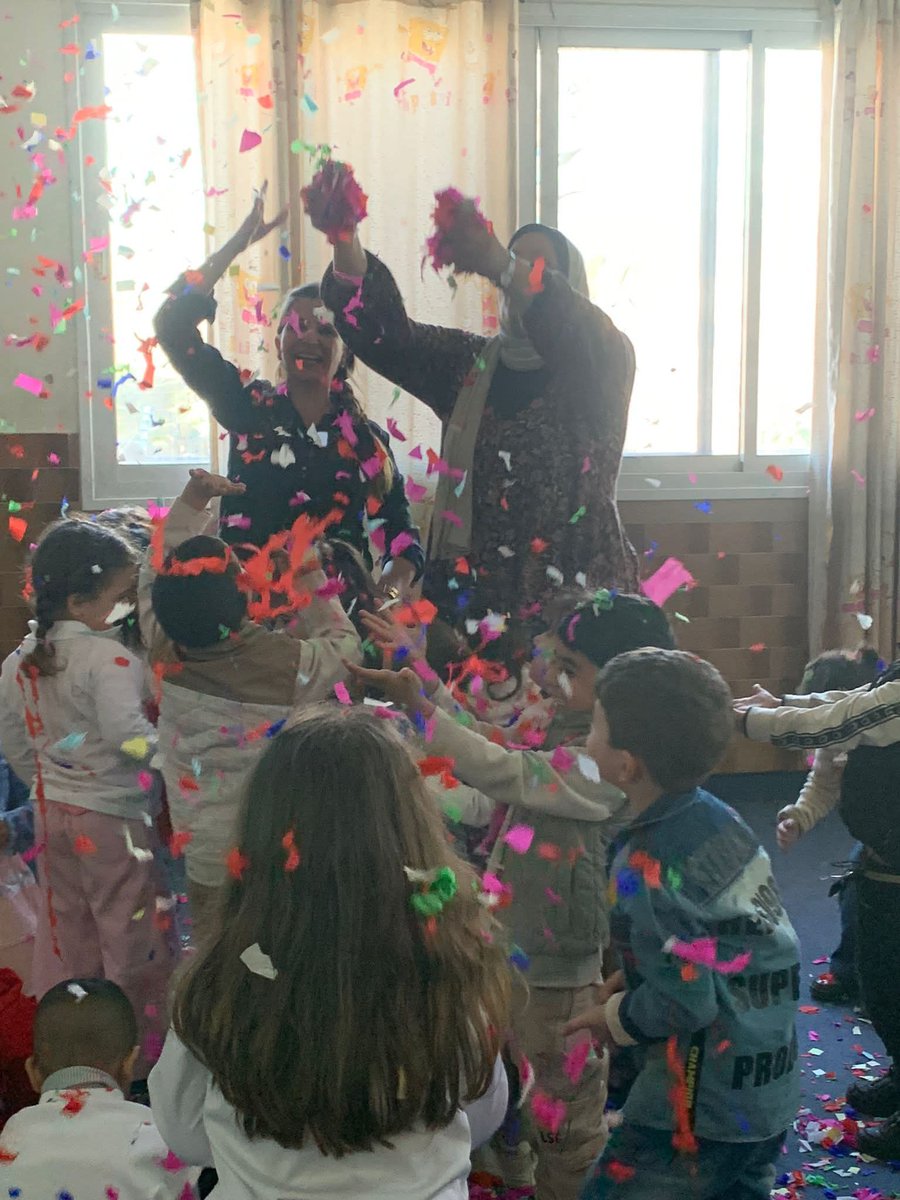 PGabRomanelli's tweet photo. Alegría, juego y esperanza en las aulas del Patriarcado Latino en Gaza: nuestros niños viven un clima festivo que ilumina cada rincón. https://t.co/kBu8VQYS8T