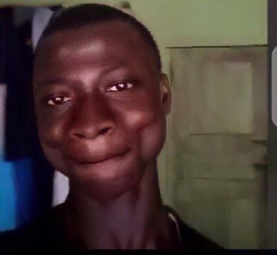Once the conversation don reach “please can you do me a favour” 

My phone go begin hang 😂🤌
