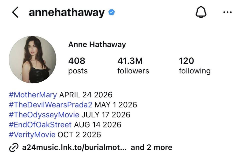 ♱ is voting for hudson tweet media