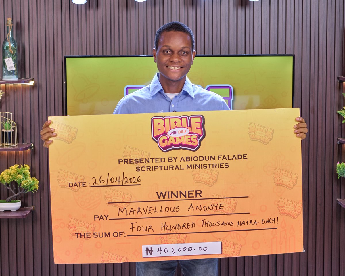 bgwithdrf's tweet image. Congratulations Mr. Marvellous Anonye, the contestant for the 6th week on Bible Games With Dr.F.

He couldn't go all the way but we thank God he won 400k out of the 1 million prize money.

Congratulations Mr.Marvellous.

#biblegameswithdrf 
#winner
#congratulations