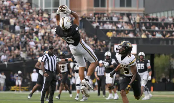 Thomas R. Petersen tweet media