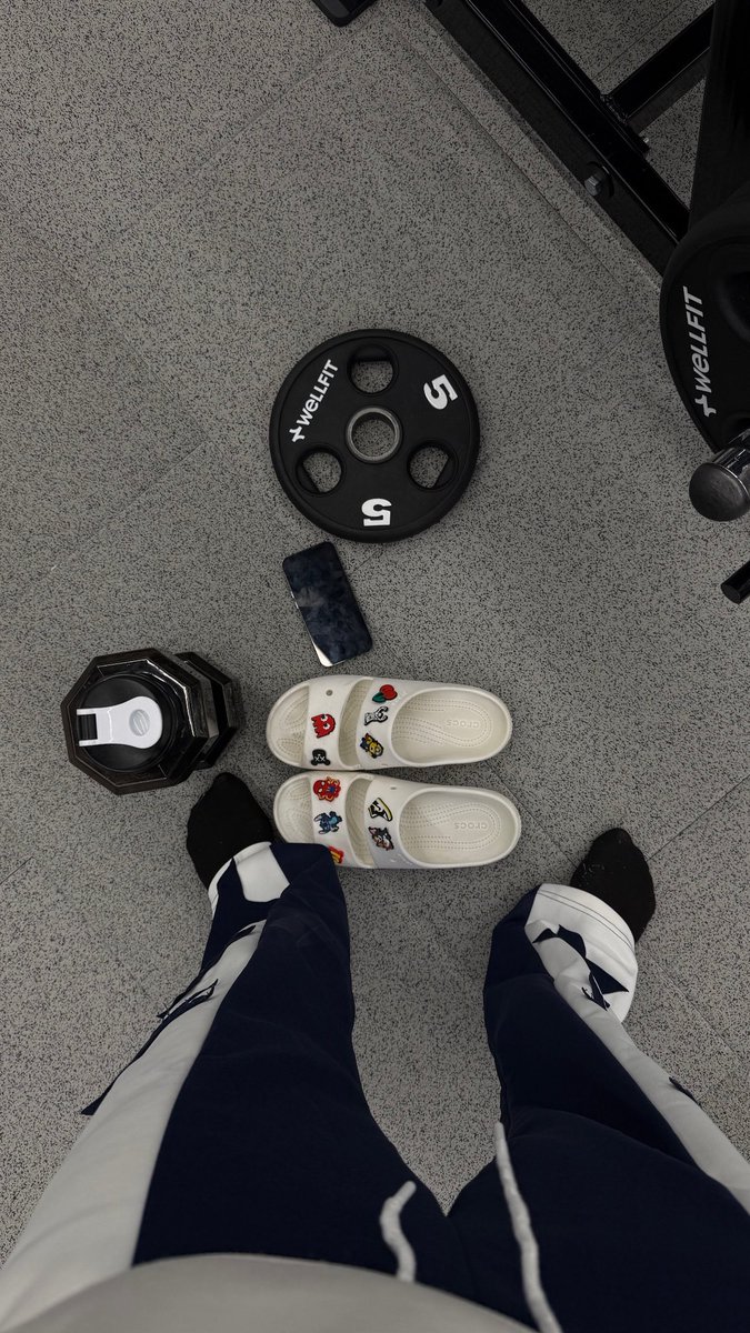 3mxr_11's tweet photo. 🏋🏾 https://t.co/4GPK62hCE1