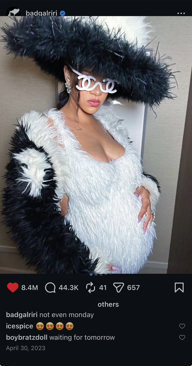 nooooooo0ooo's tweet image. She tried to give #this moment lol