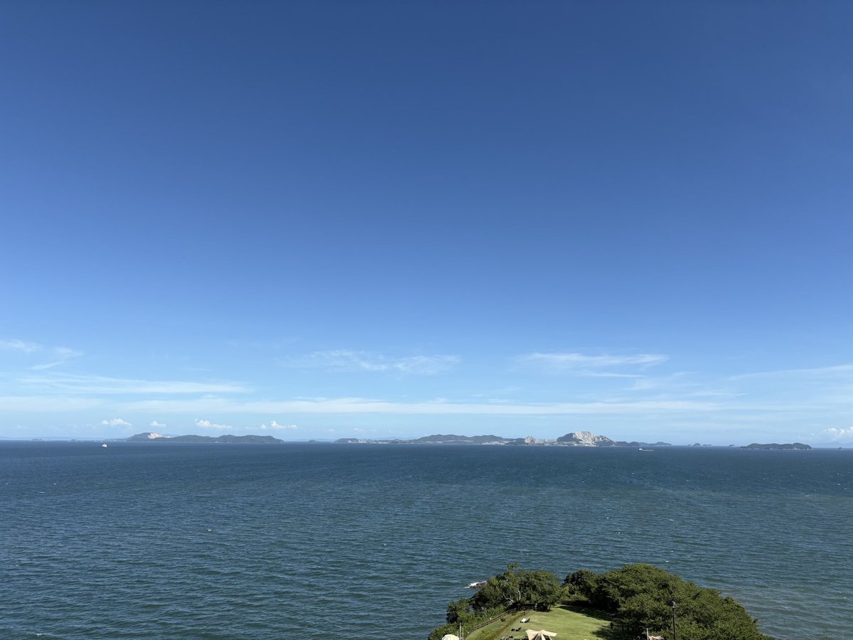 justonestep2025's tweet image. So calm and beautiful 💙
Here’s mine:

Seto Inland Sea 🇯🇵

#BlueMonday