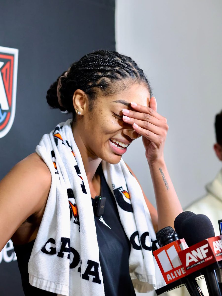 angel reese source tweet media