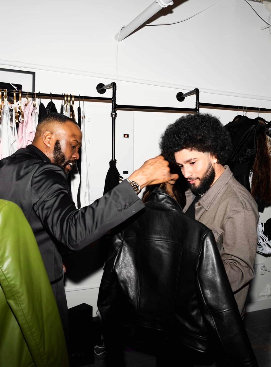 kevyrome33's tweet image. Life of a Fashion boy 🫶🏽 #nyfw