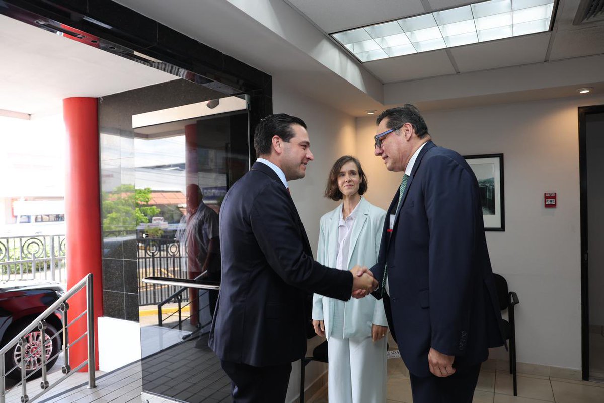 Embajador Kevin Marino Cabrera tweet media