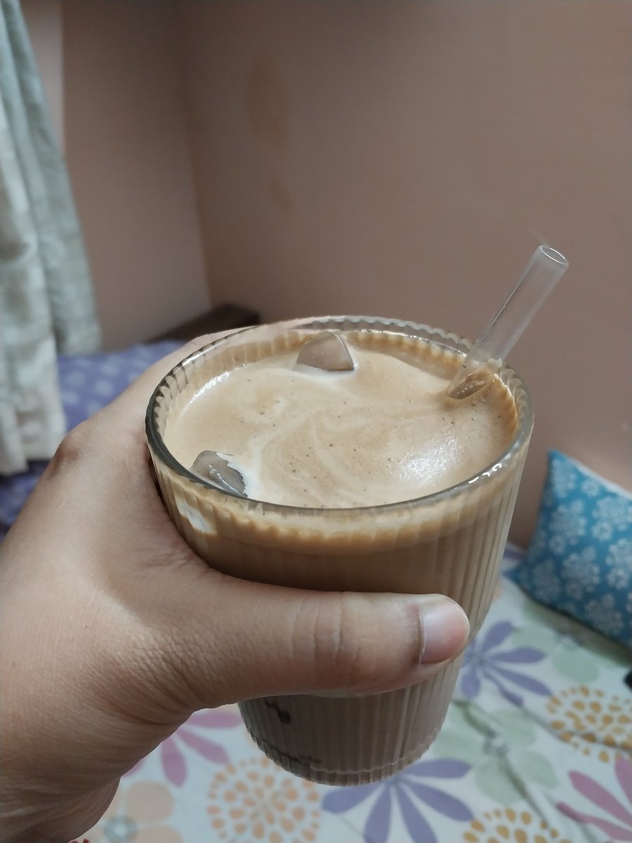 the_theoria_'s tweet photo. Day 12/75:
✅️ had healthy and balanced meals
✅️ drank 4lts of water
✅️ solved some cf problems
✅️ skincare + haircare 
✅️ supplements
✅️ tried a new coffee recipe ☕️ https://t.co/Rxx3kqgw9i