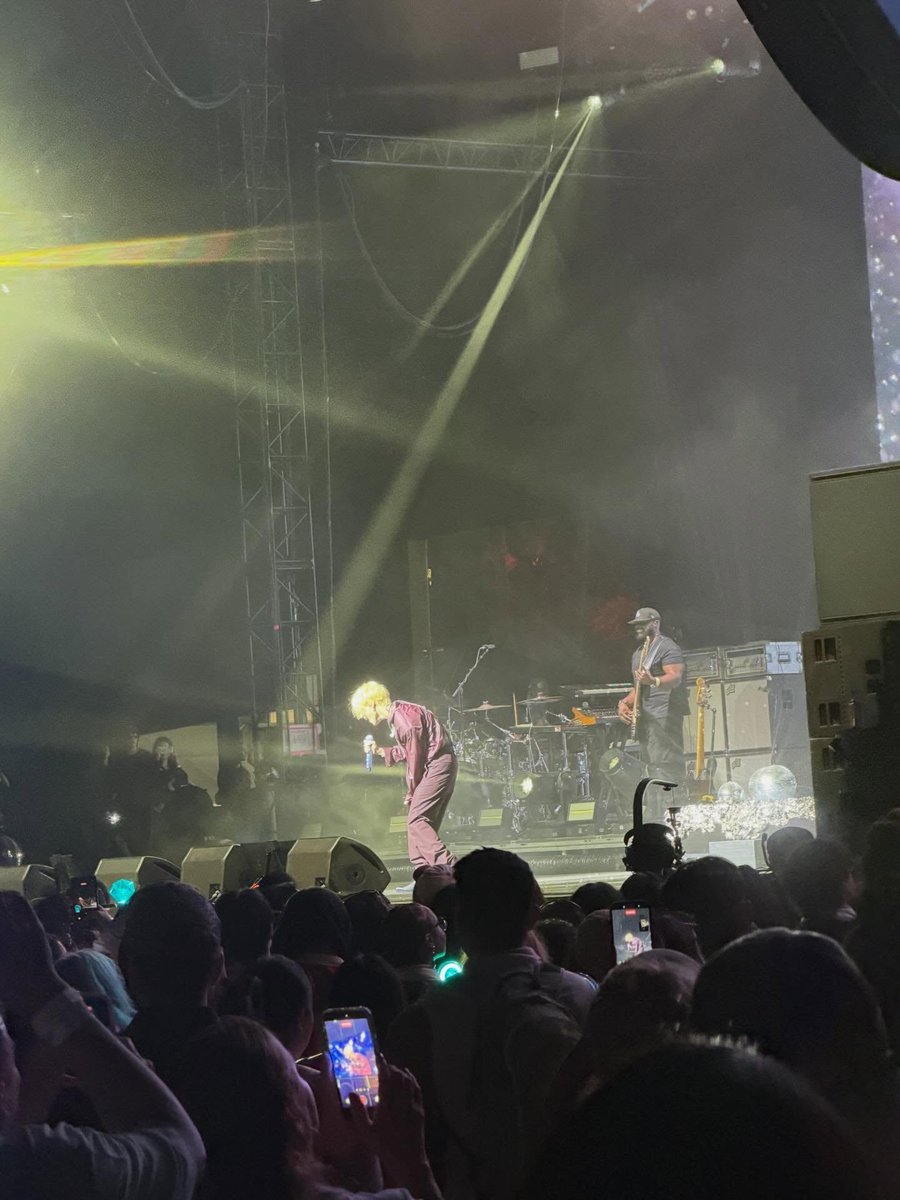 태민백업봇 𝙗𝙤𝙩 : tweet media