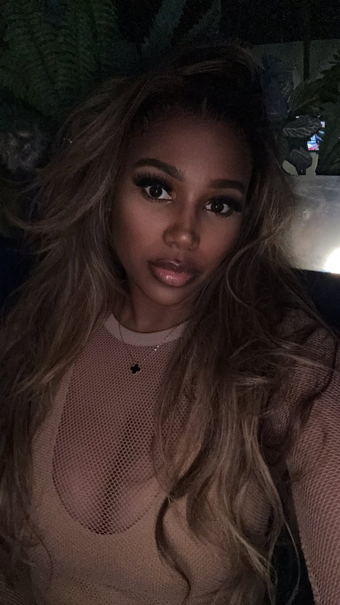 Deiondra Sanders tweet media