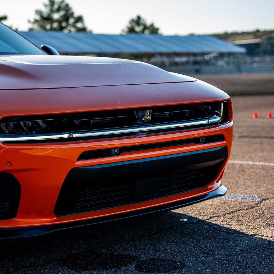 cjdrasheville's tweet image. Throttle therapy.🔥
Find your #Dodge today: fieldscjdrasheville.com or call our team (828) 667-5213
_
#FieldsCJDR #Asheville #NC #FieldsDodge