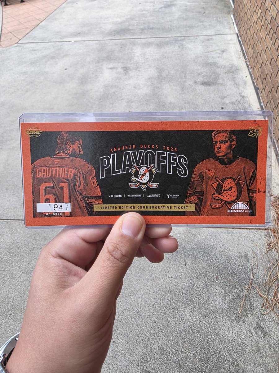 davidskeleton37's tweet photo. Anaheim ducks limited edition commemorative ticket number 1947/5000 #anaheimducks #nhl #nhlplayoffs #limitededition #nhlplayoffs2026 https://t.co/GKveHx58H0