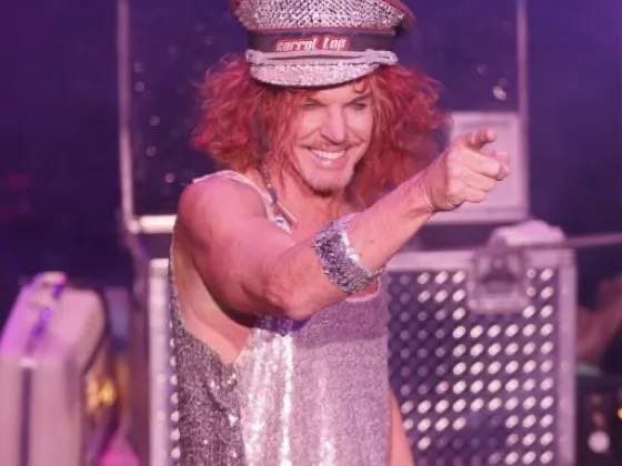 RealCarrotTop's tweet photo. Back at it! Come see the show this week! Tickets 🎟️ https://t.co/AgN834Tdhy https://t.co/BEVAXpS1Ne