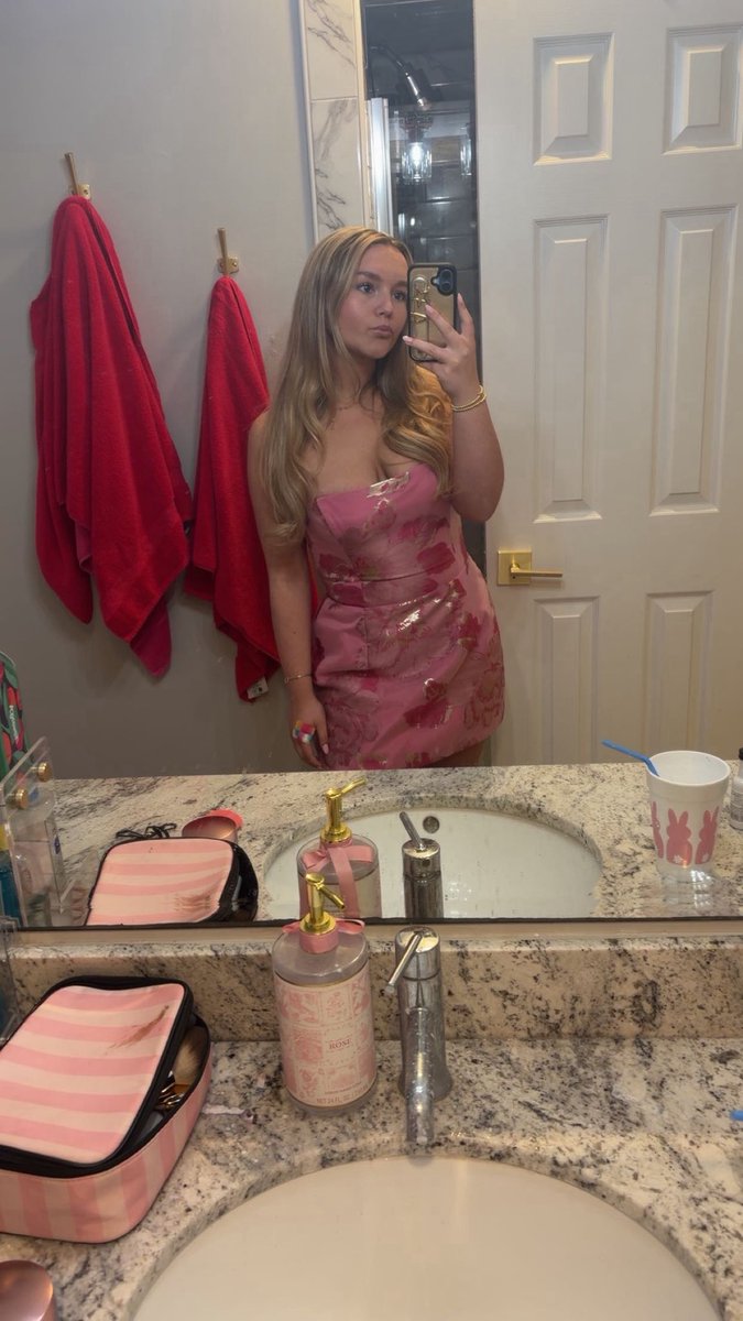 Princess Evie tweet media