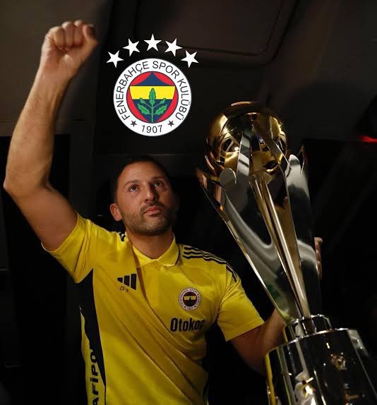 RustCohleFener tweet media