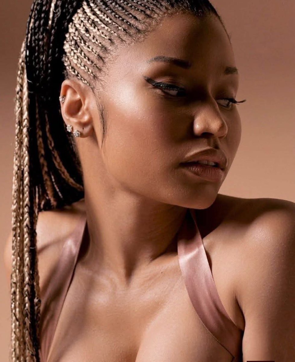 Hourly Minaj (@hourlynm) on Twitter photo 