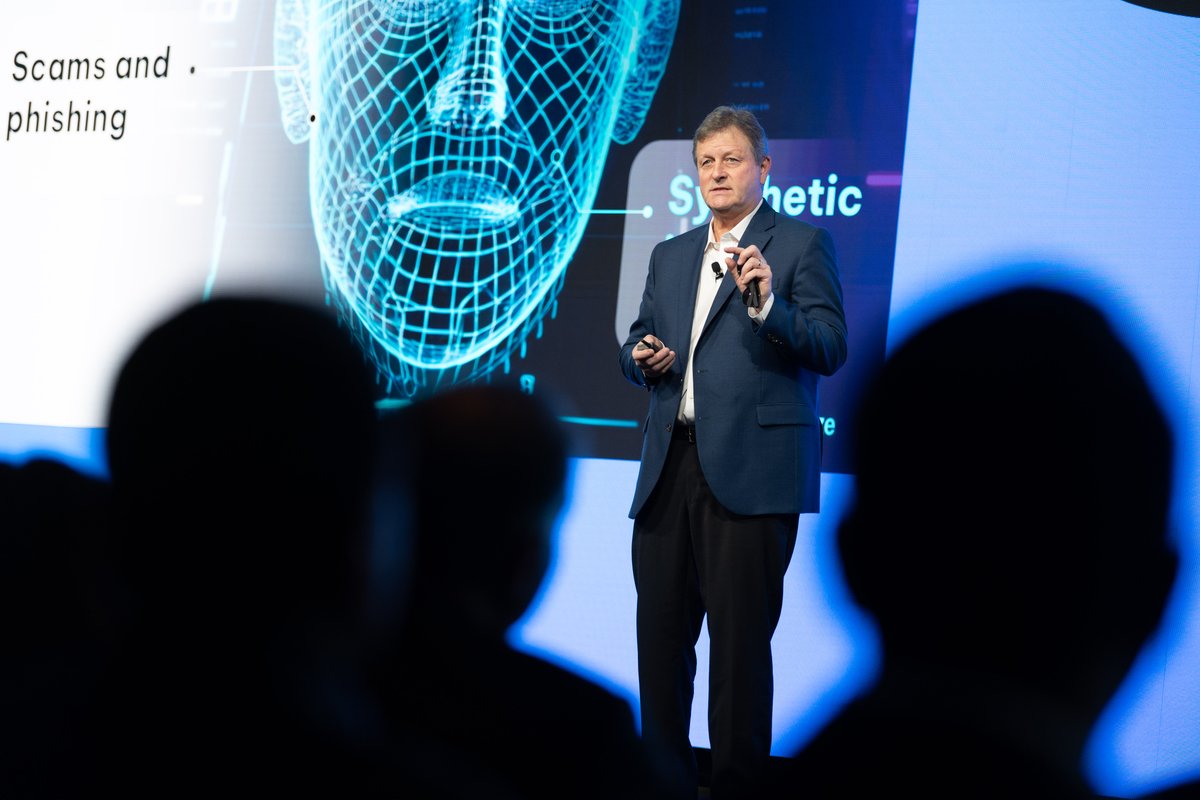 NICE_Actimize's tweet image. Day 1 of ENGAGE NYC 2026 is a wrap. Gary Gensler. AI. Fraud. Surveillance. Mule accounts. A full day of insight from the leaders shaping financial crime prevention. 

See you back tomorrow for Day 2.

#ENGAGE2026 #FraudPrevention #AML #Compliance #AI