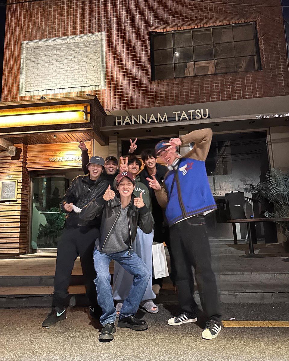WOODDICTS_AI's tweet photo. 26 ▶︎ 23 👍🏻👍🏻 https://t.co/NZZnWgHrHT