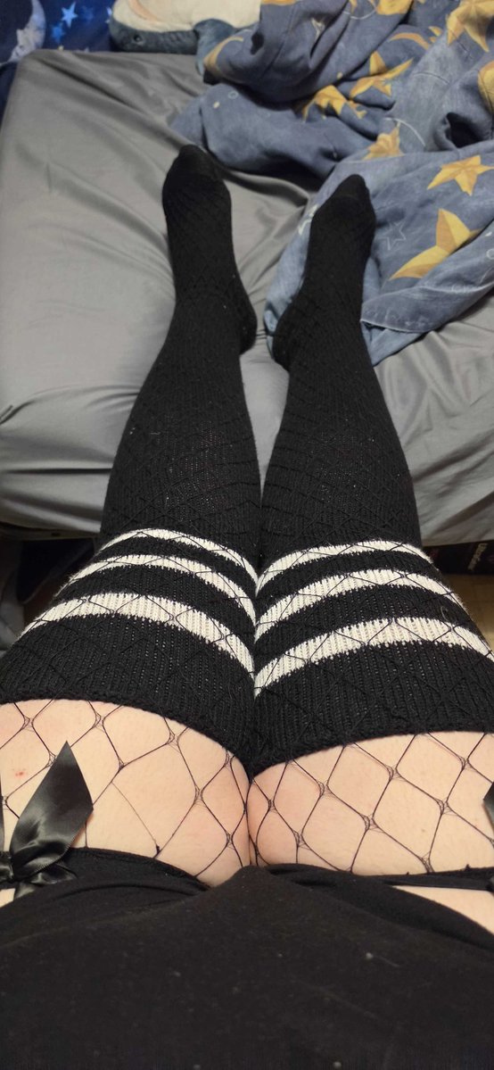 femboylilmoo tweet media