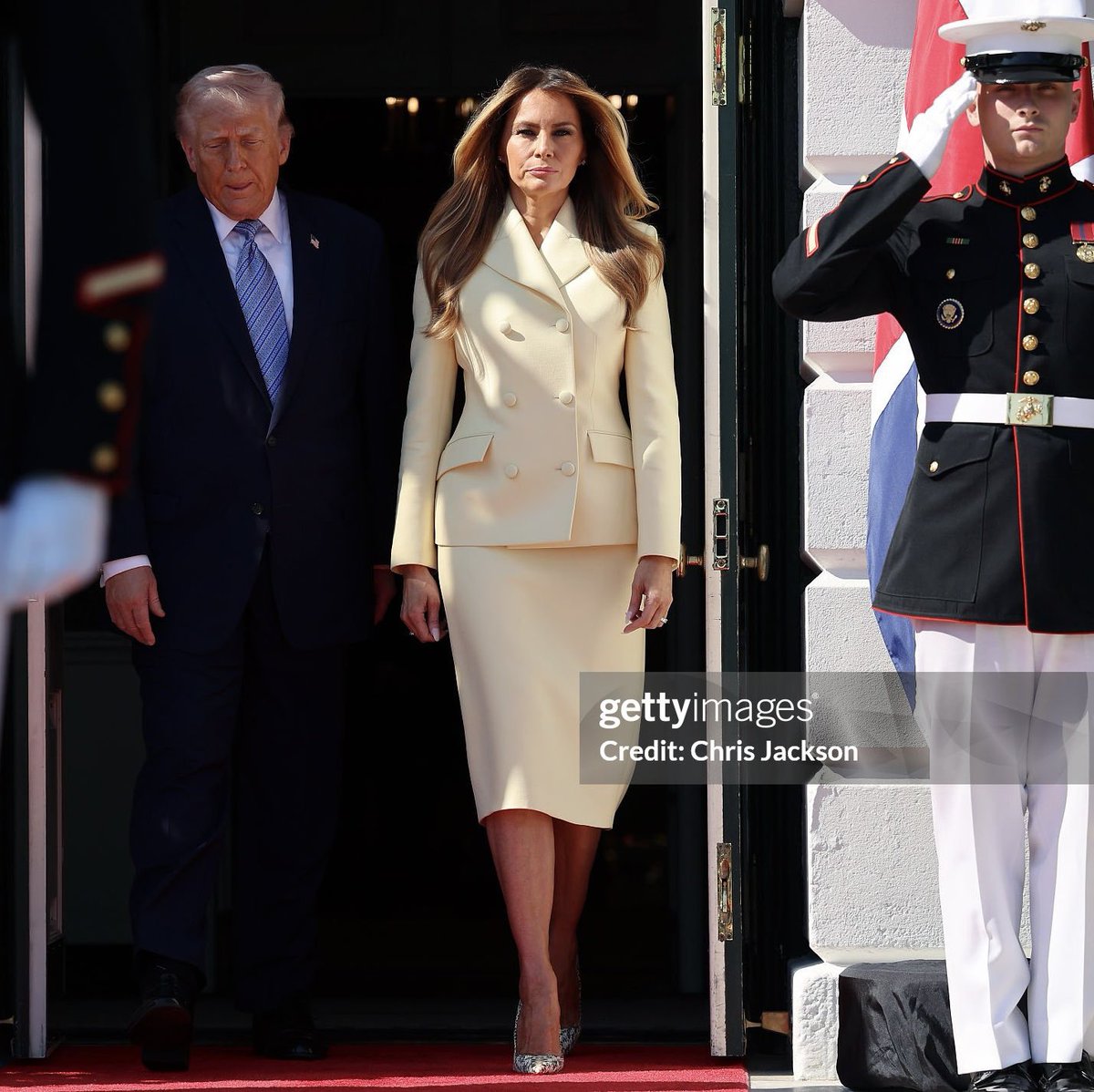FLOTUS Report tweet media