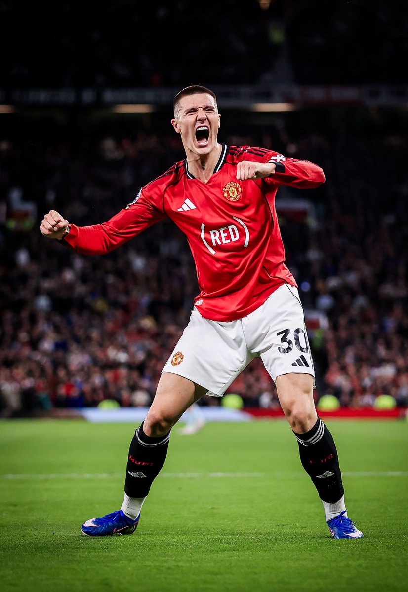 Alternative MUFC. tweet media