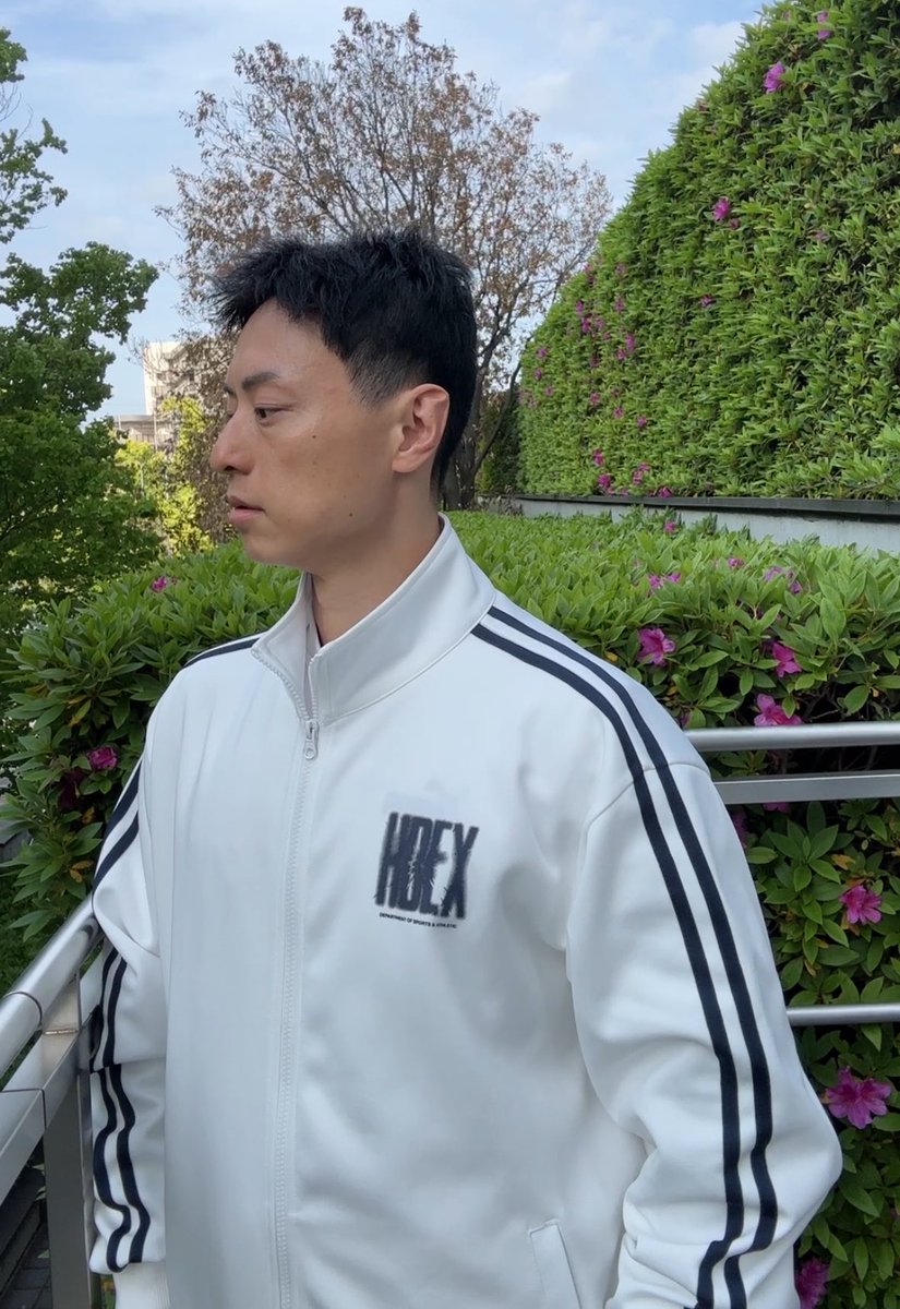 介の助 tweet media