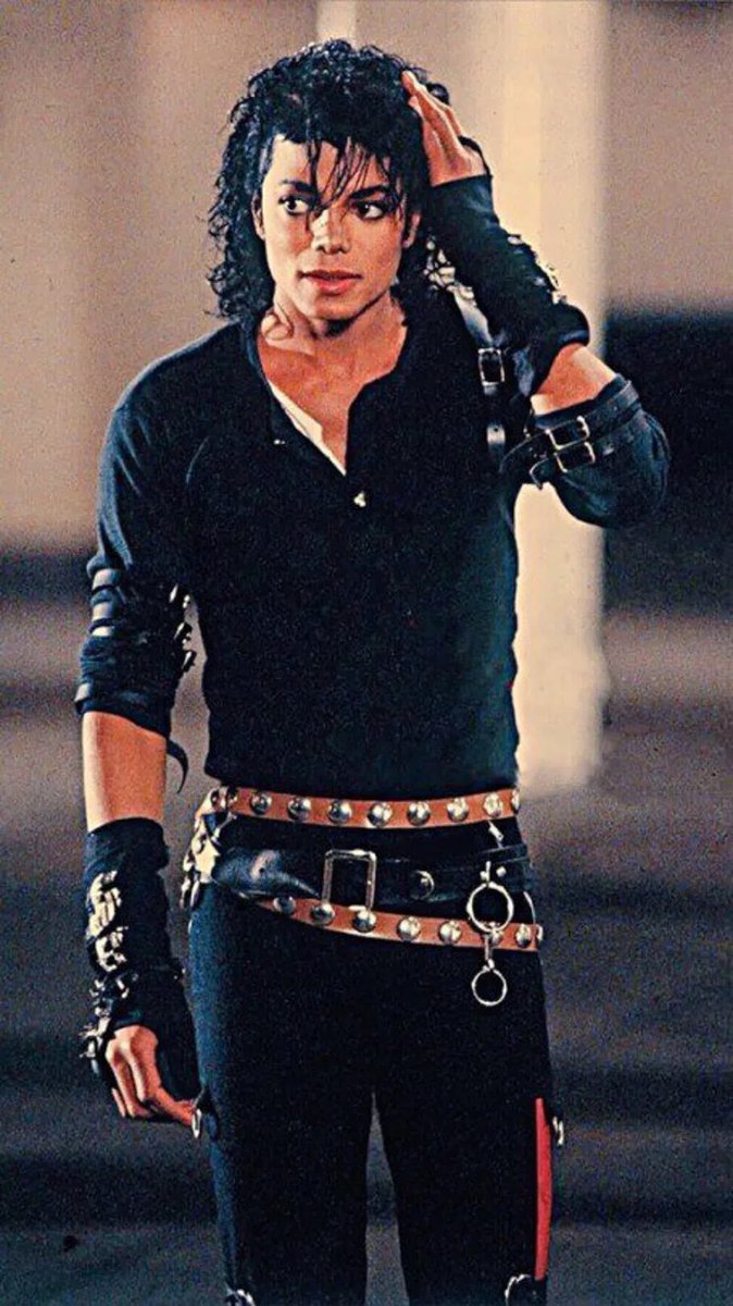 TheRealTrina's tweet photo. Bad era Michael 😍 #michaeljackson https://t.co/8Pmp0F5I5k