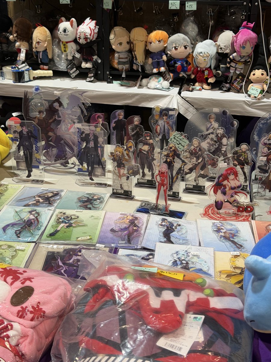 Sepia/Anthony tweet media