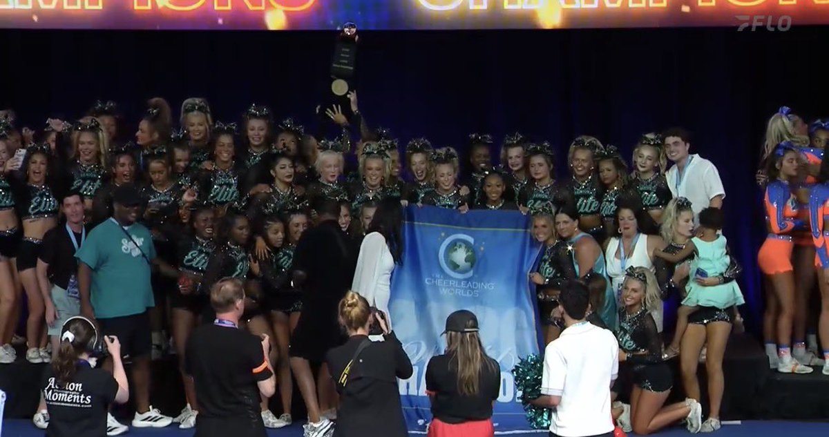 ⋆ೃ࿔*:･. tweet media