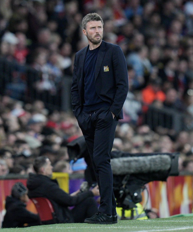 United Update tweet media