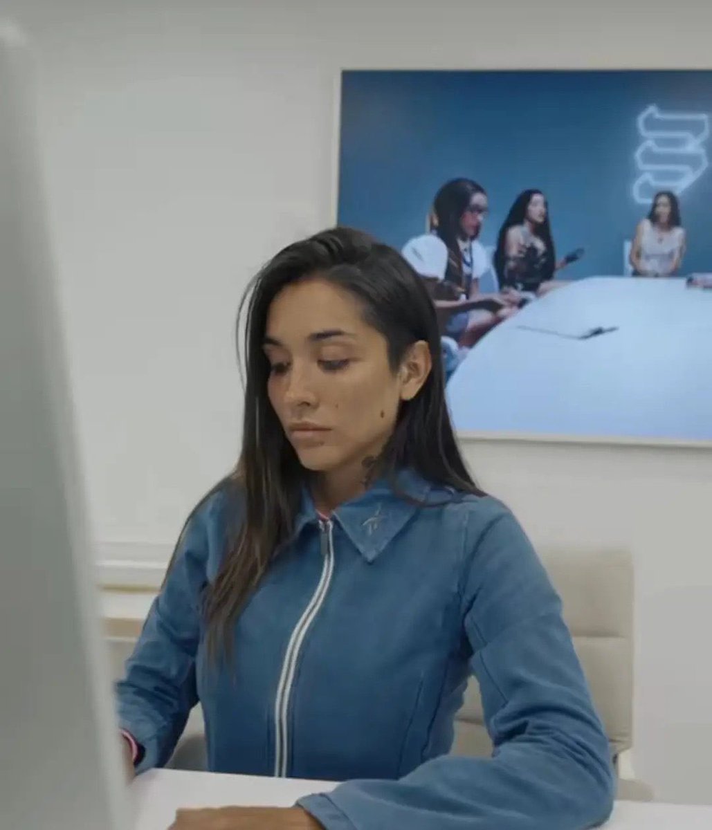 Maria Becerra Tours tweet media