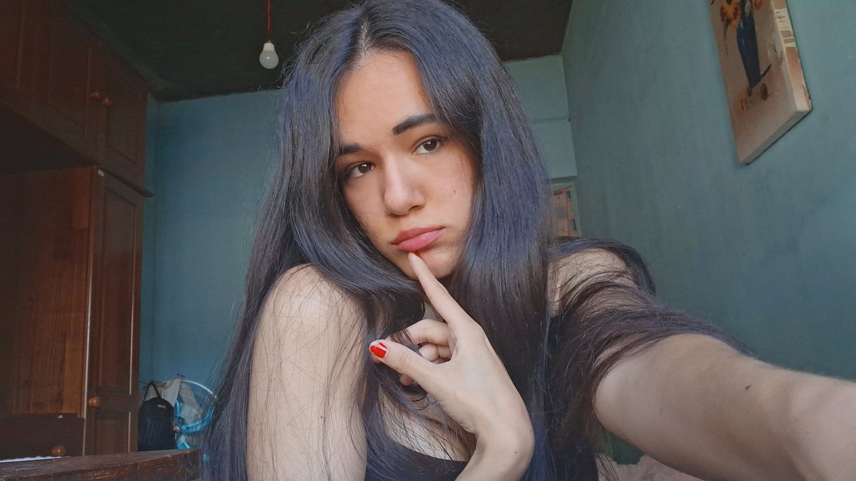 lucía💧 tweet media