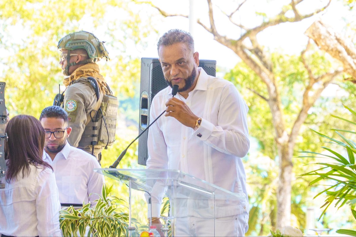 Ministerio de Turismo RD tweet media