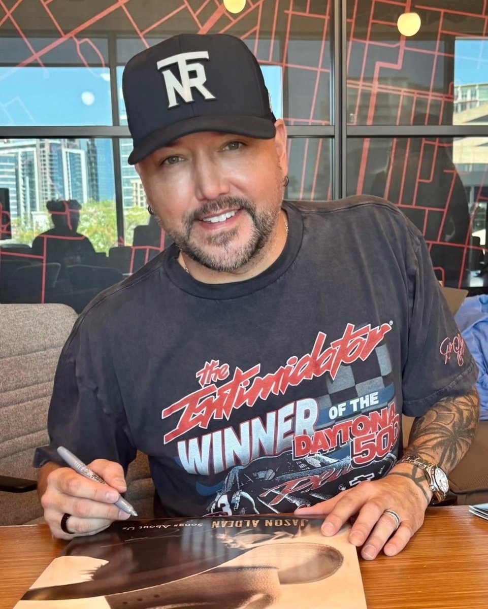 Jason Aldean tweet media