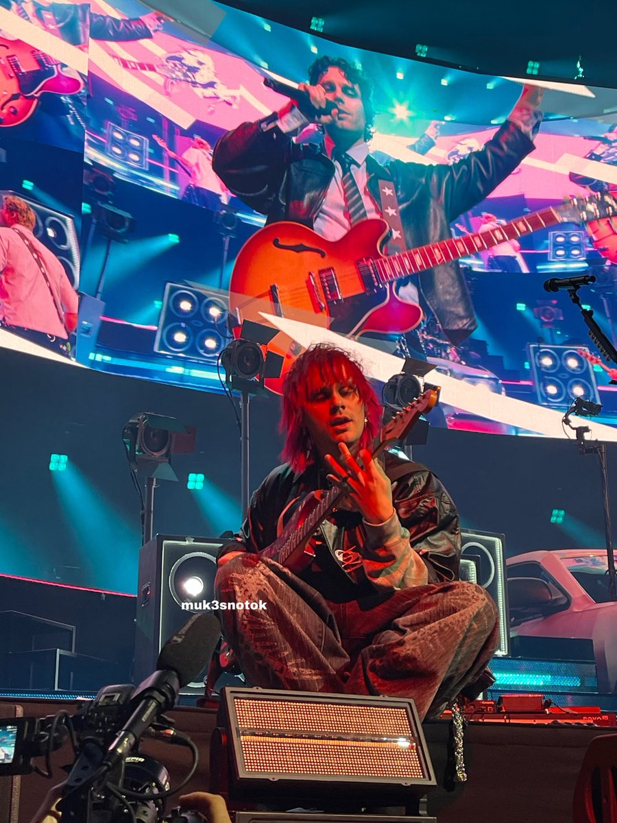 ✭tyler✭ tweet media